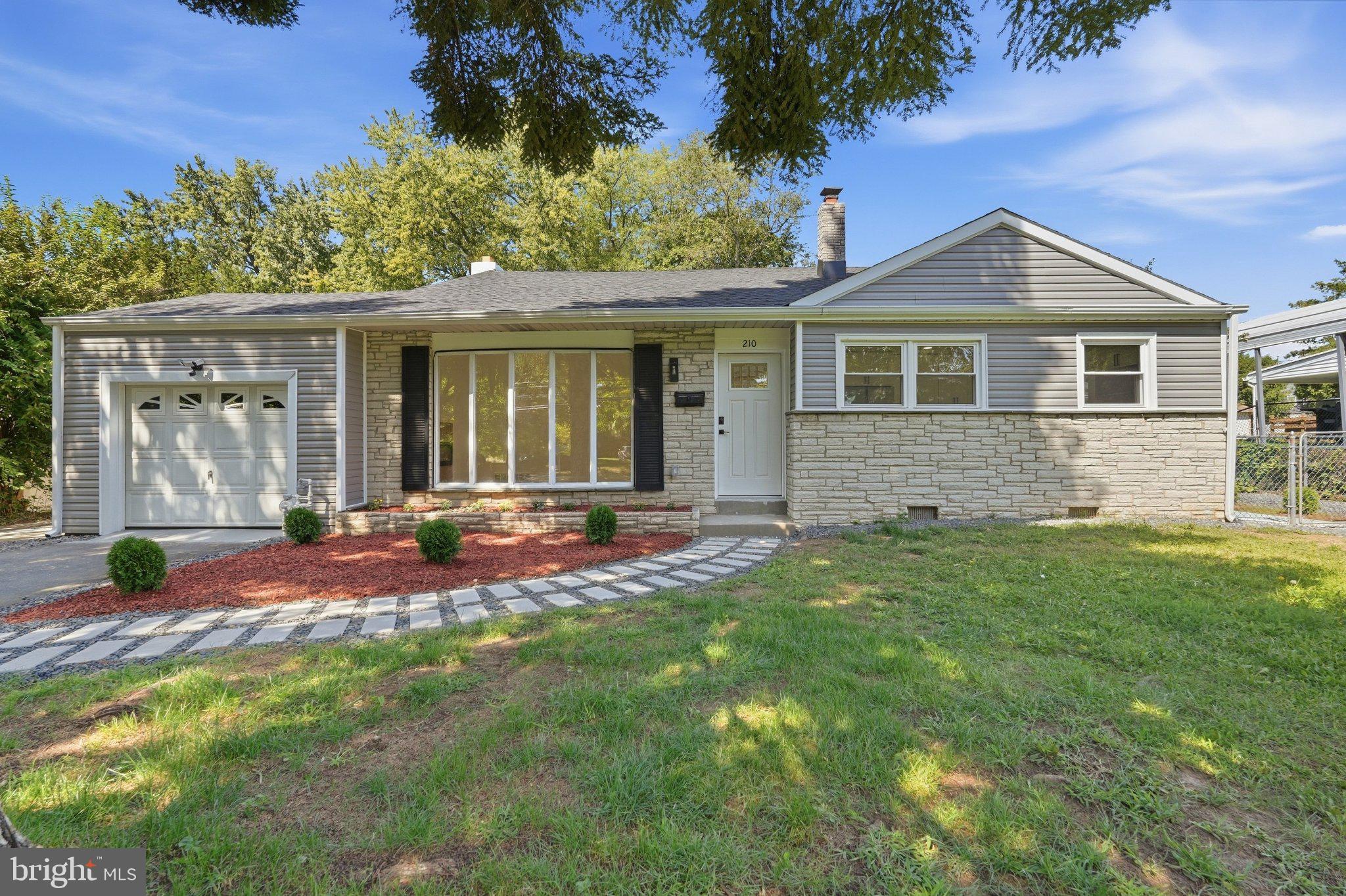210 Newtown Rd, Warminster, PA 18974
