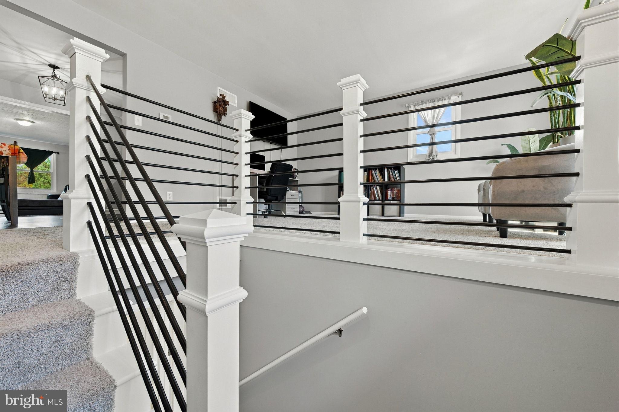 237 Buttonwood Dr, Elizabethtown, PA 17022 photo