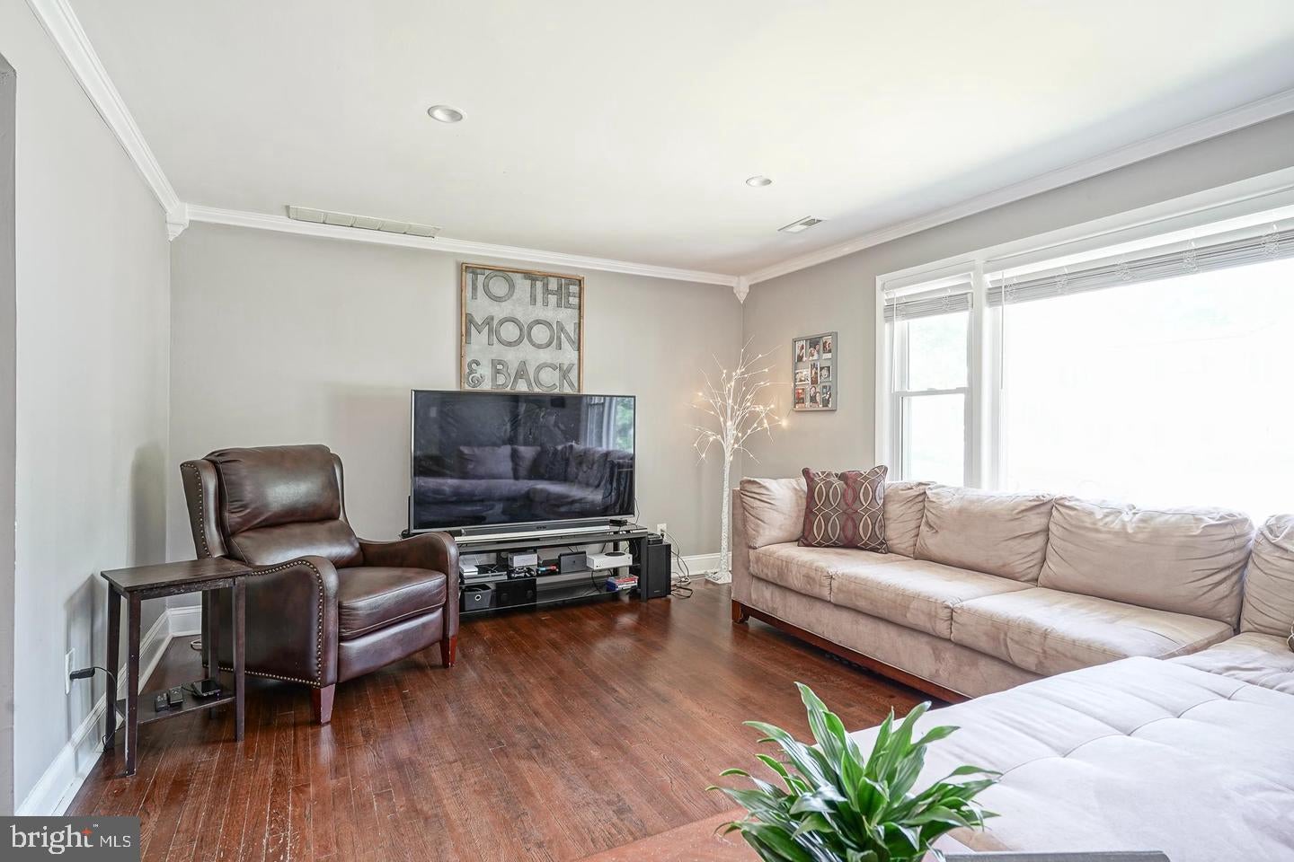 50 E Vine St, Gibbstown, NJ 08027 photo