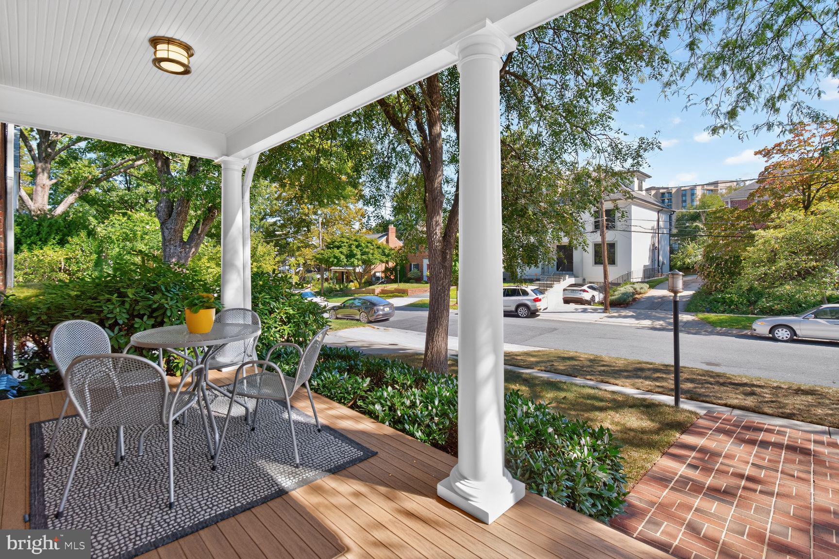 4315 Lynbrook Dr, Bethesda, MD 20814 photo