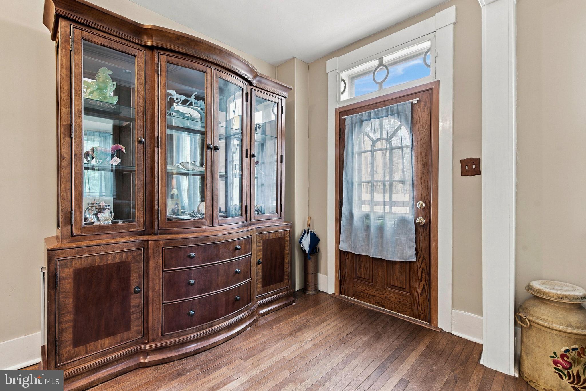 112 W Donegal St, Mount Joy, PA 17552 photo
