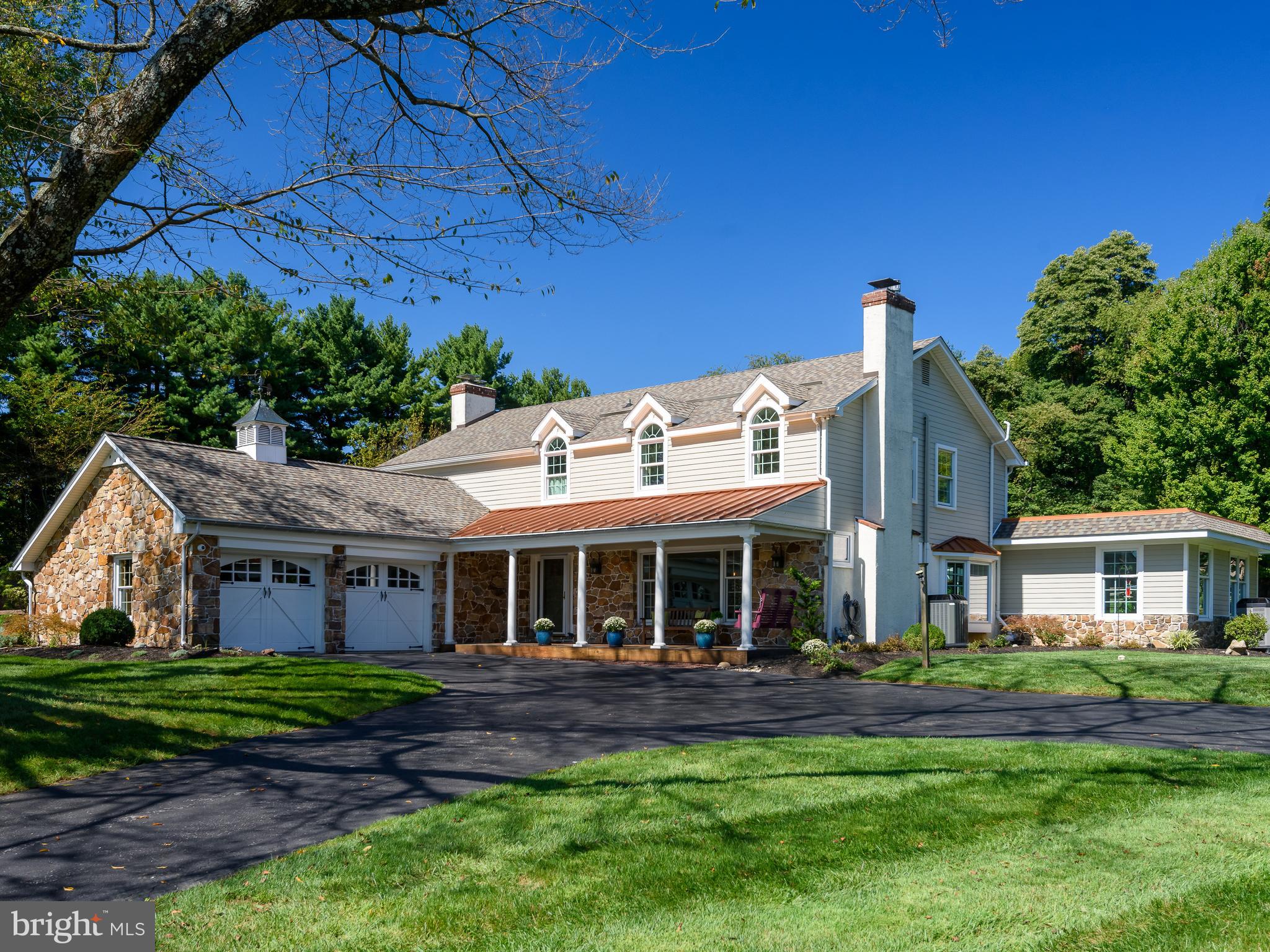 935 Skyline Dr, Chester Springs, PA 19425 photo