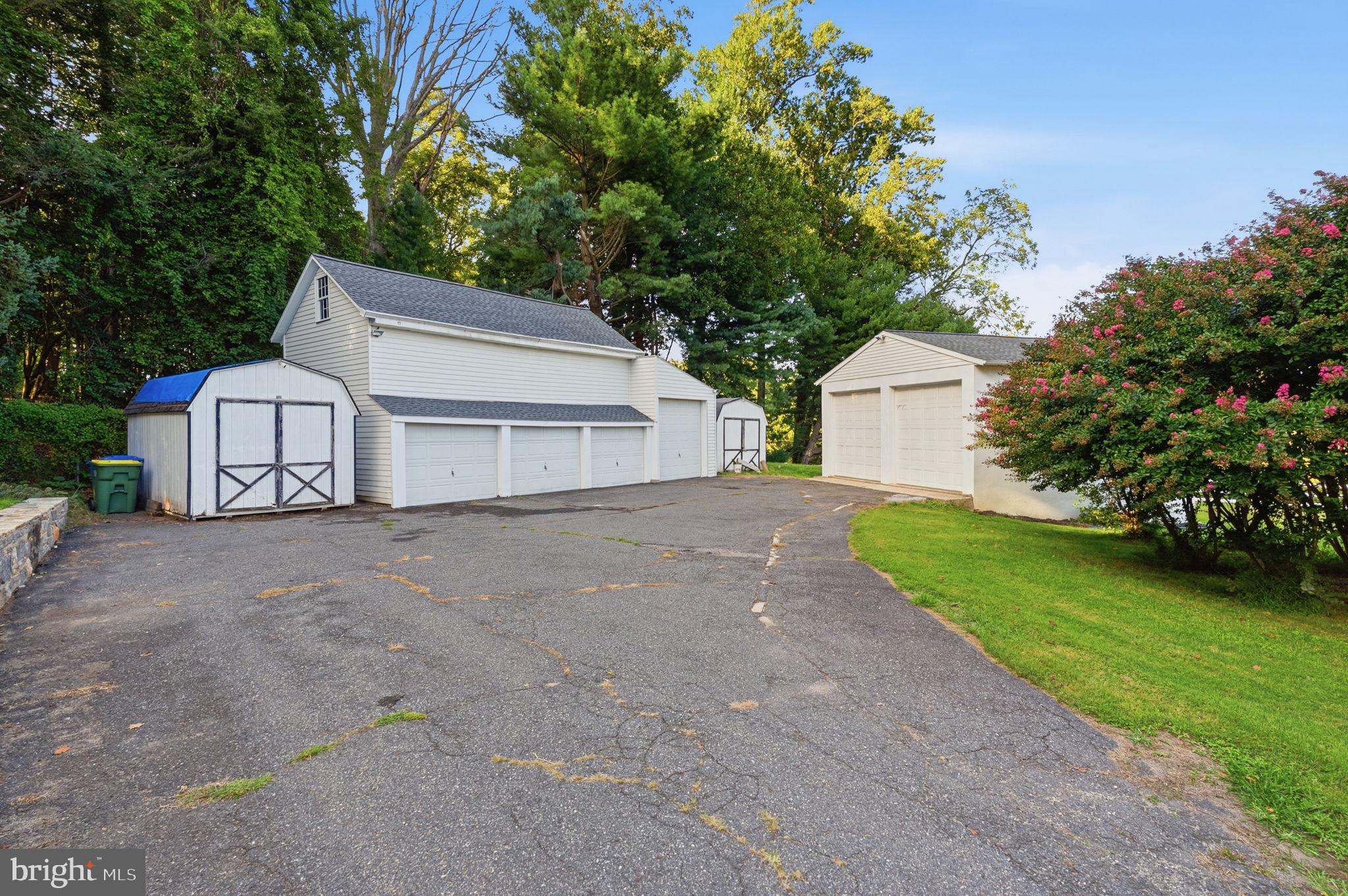 1395 S Concord, West Chester, PA 19382 photo