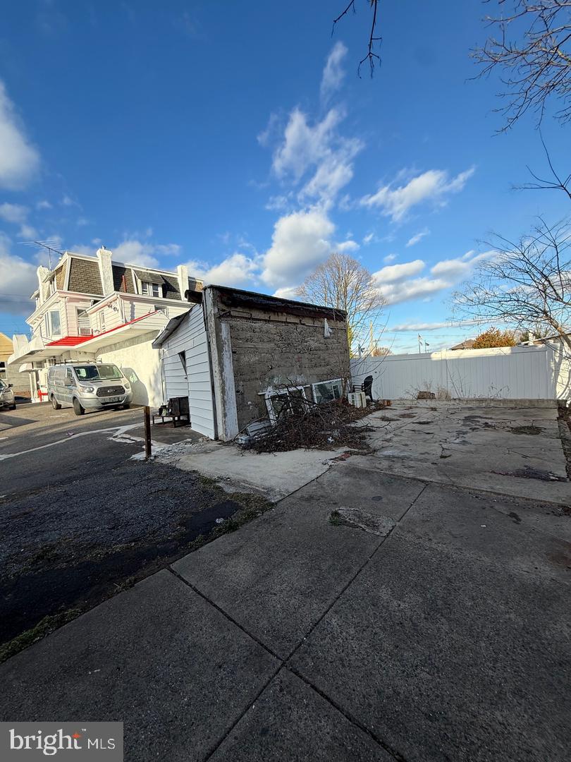 46 W Baltimore Ave, Clifton Heights, PA 19018 photo