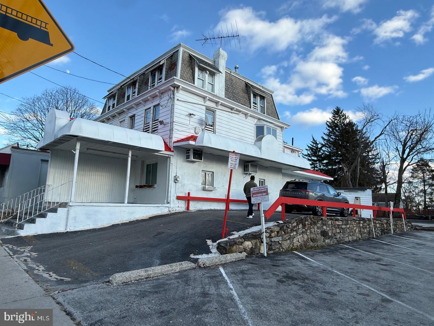 46 W Baltimore Ave, Clifton Heights, PA 19018 photo