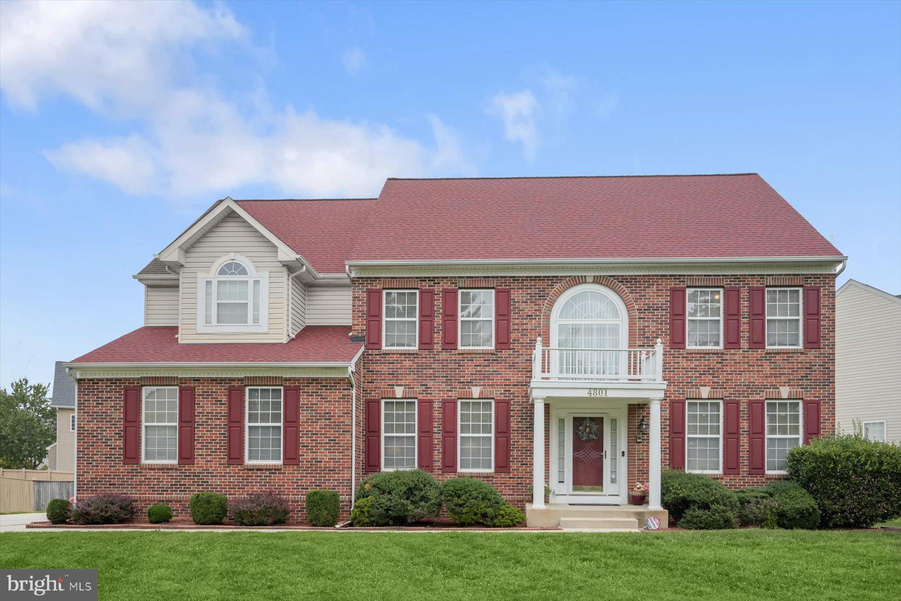 4801 Balmoral St, White Plains, MD 20695