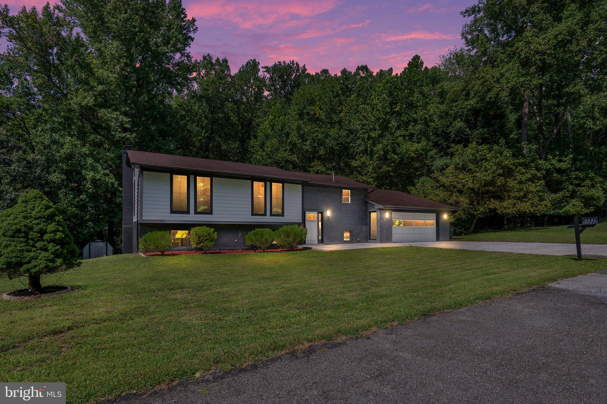 9901 Turret Ln, Clinton, MD 20735