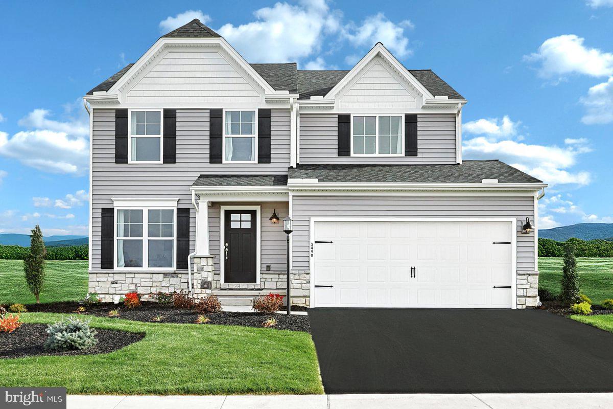 3490 Winter Dr, Dover, PA 17315