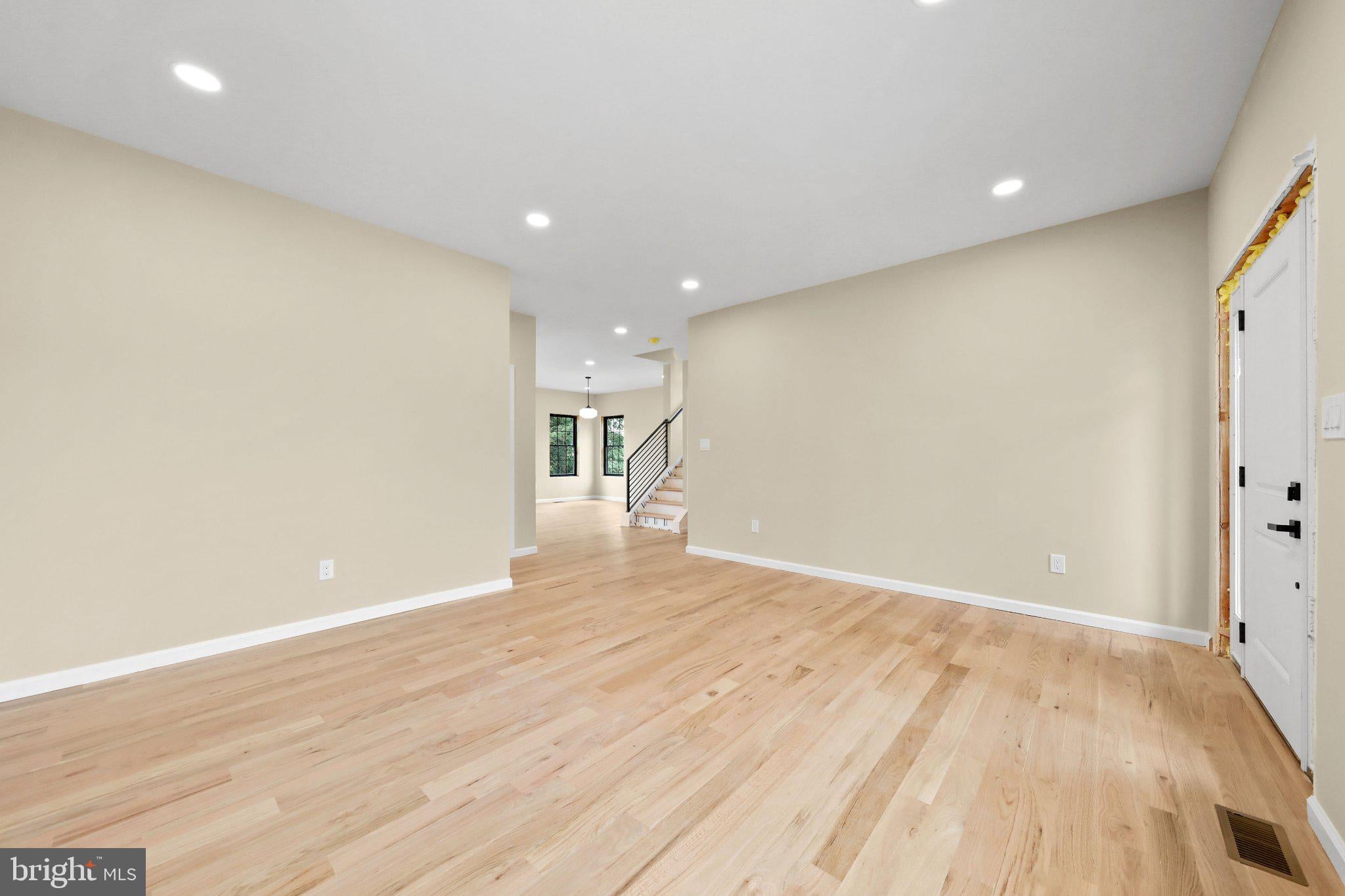 197 Weber Ave, Ewing Twp, NJ 08638 photo