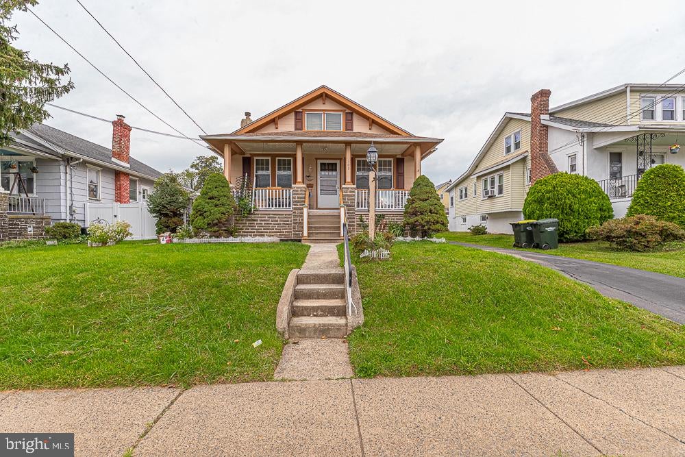 107 Center Ave, Willow Grove, PA 19090