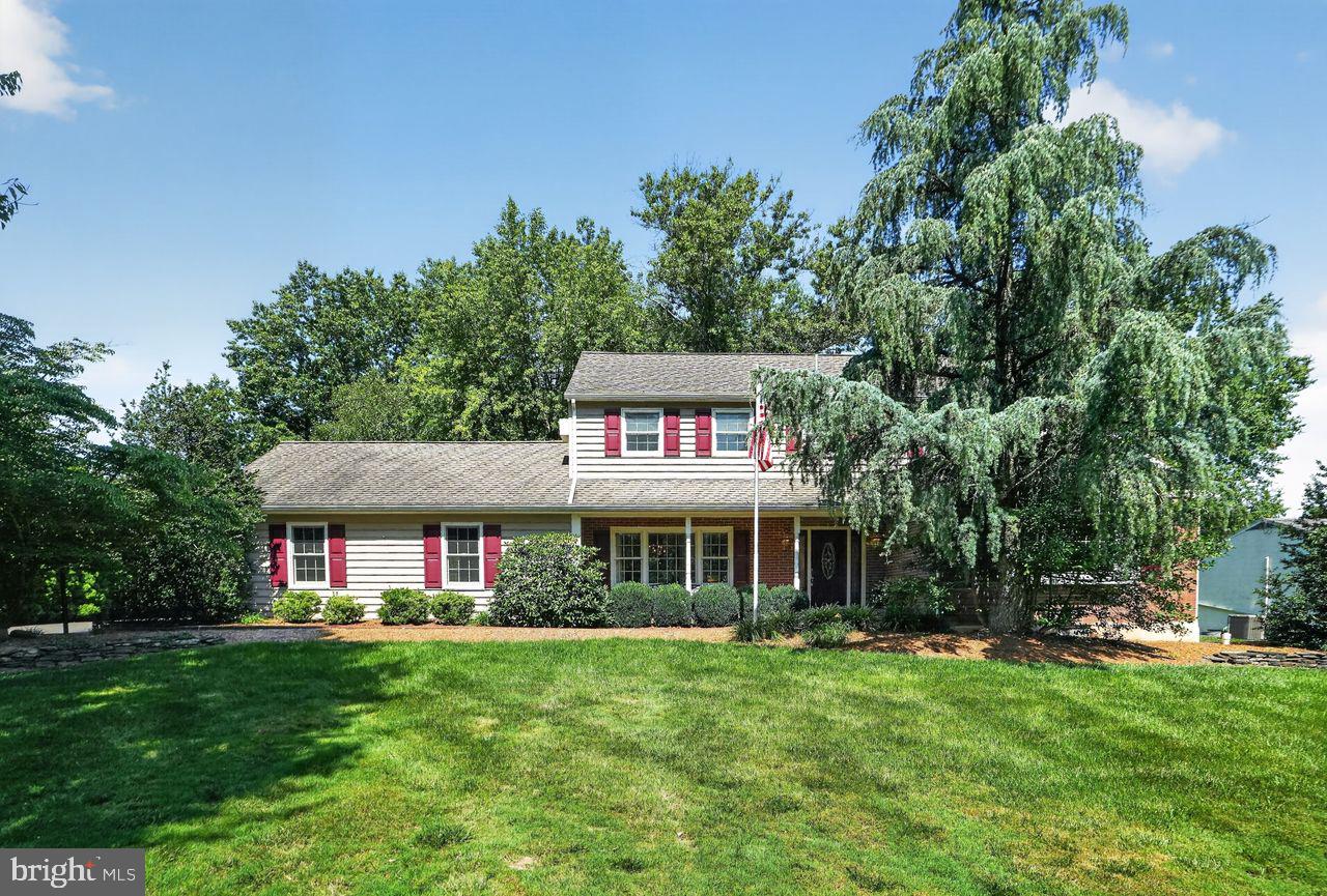 1006 Weikel Rd, Lansdale, PA 19446 photo