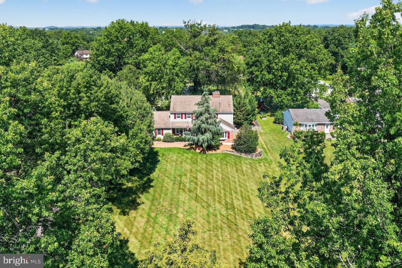 1006 Weikel Rd, Lansdale, PA 19446