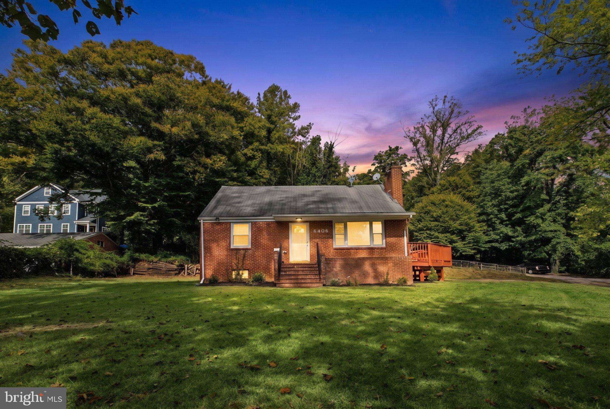 6406 8th St, Alexandria, VA 22312