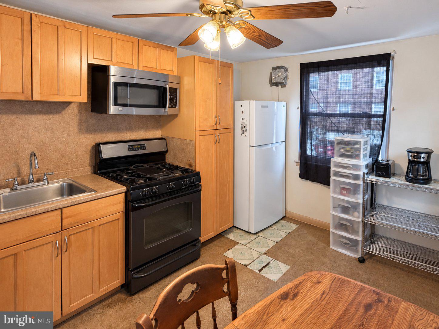 3575 Primrose Rd, Philadelphia, PA 19114 photo