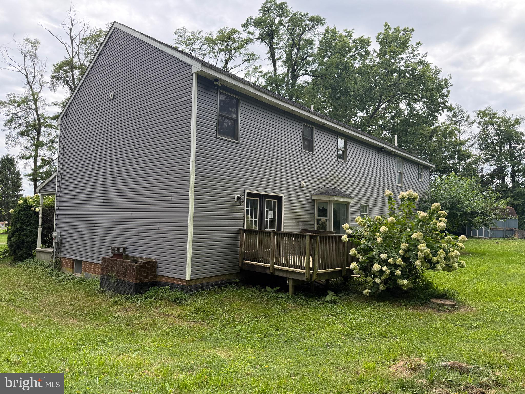 143 Coffee Goss Rd, Marietta, PA 17547 photo