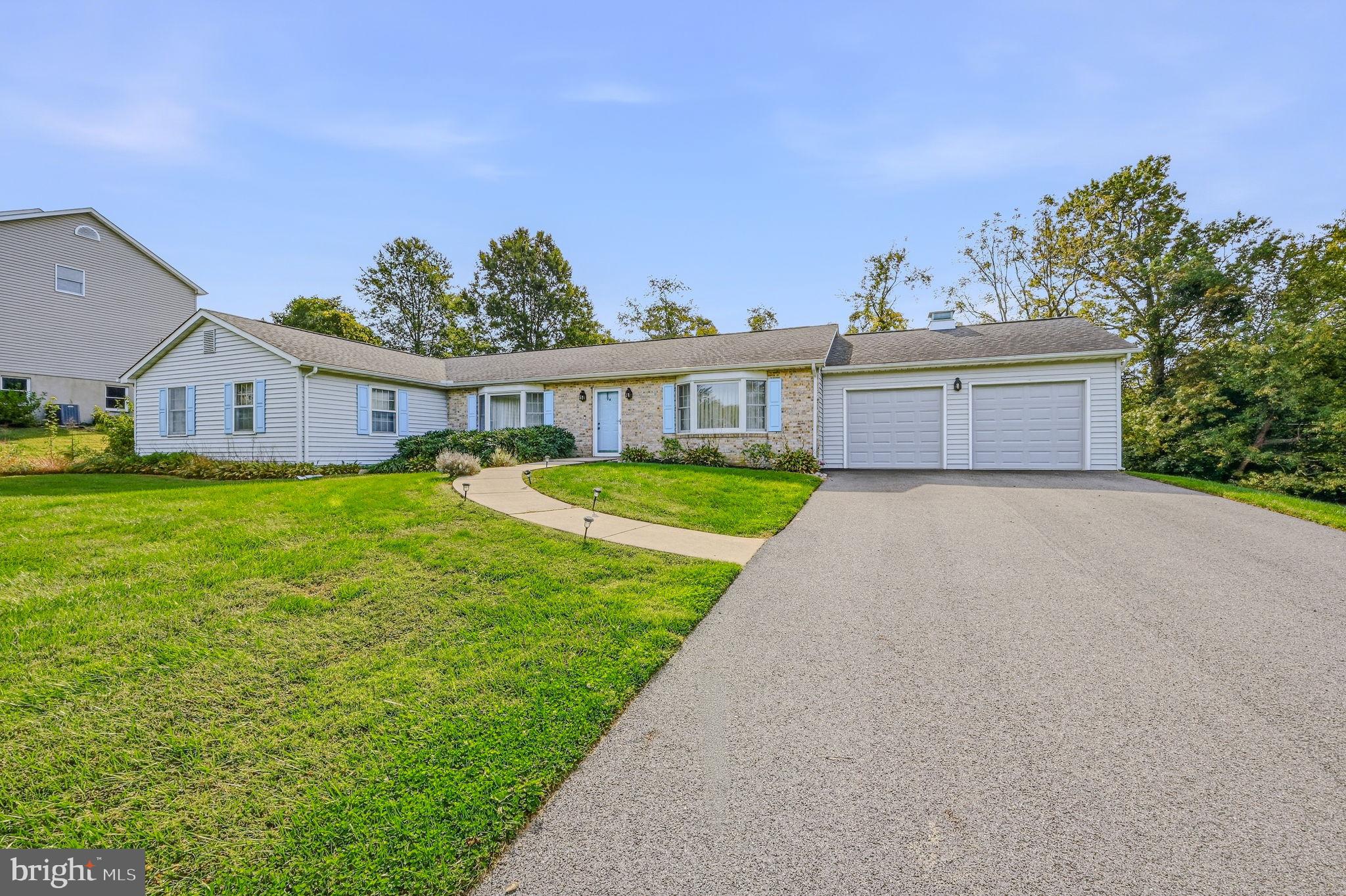 46 Grandview Dr, Elkton, MD 21921