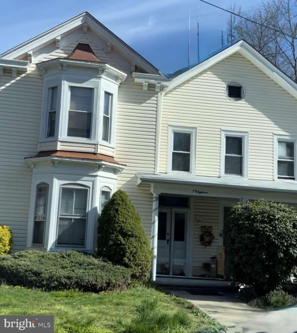 218 Morrison Ave, Hightstown, NJ 08520