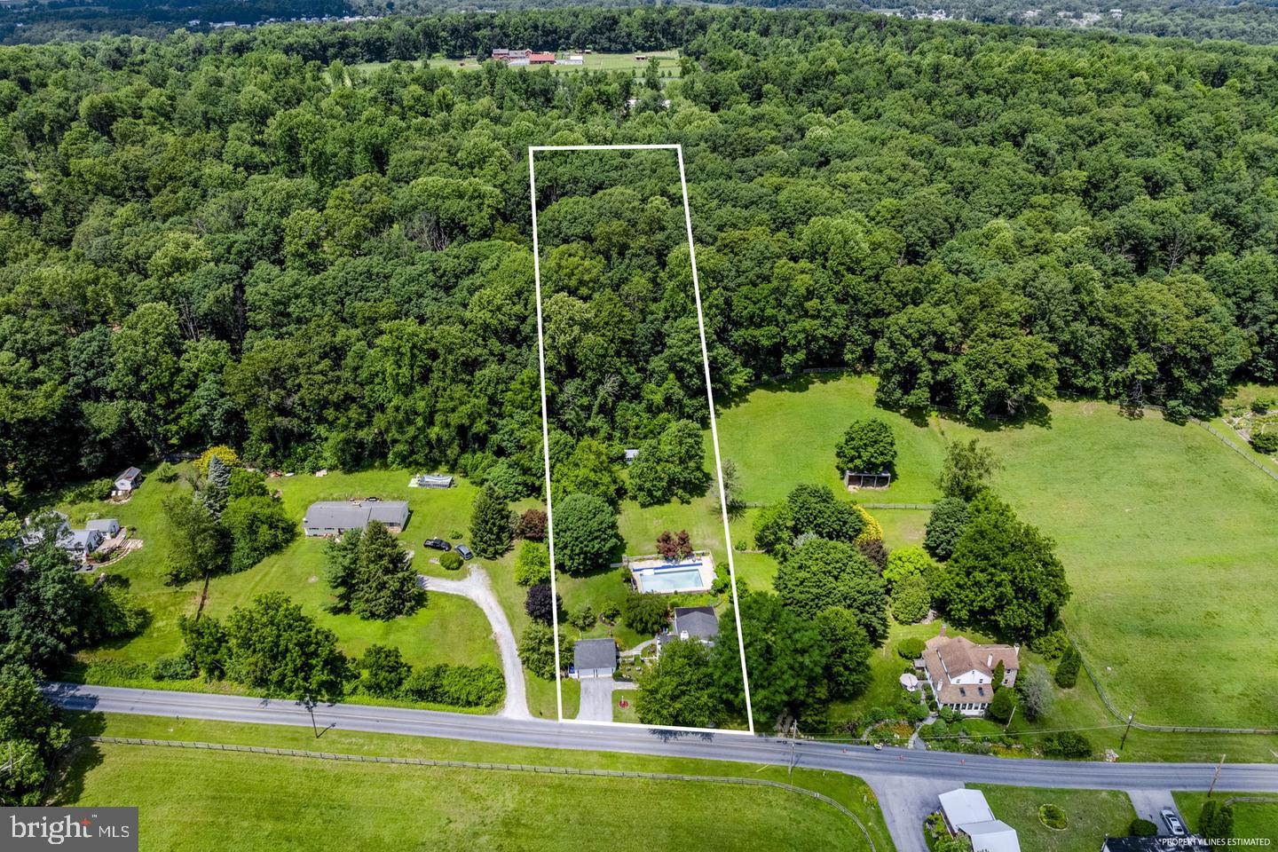 481 Brandamore Rd, Honey Brook, PA 19344 photo