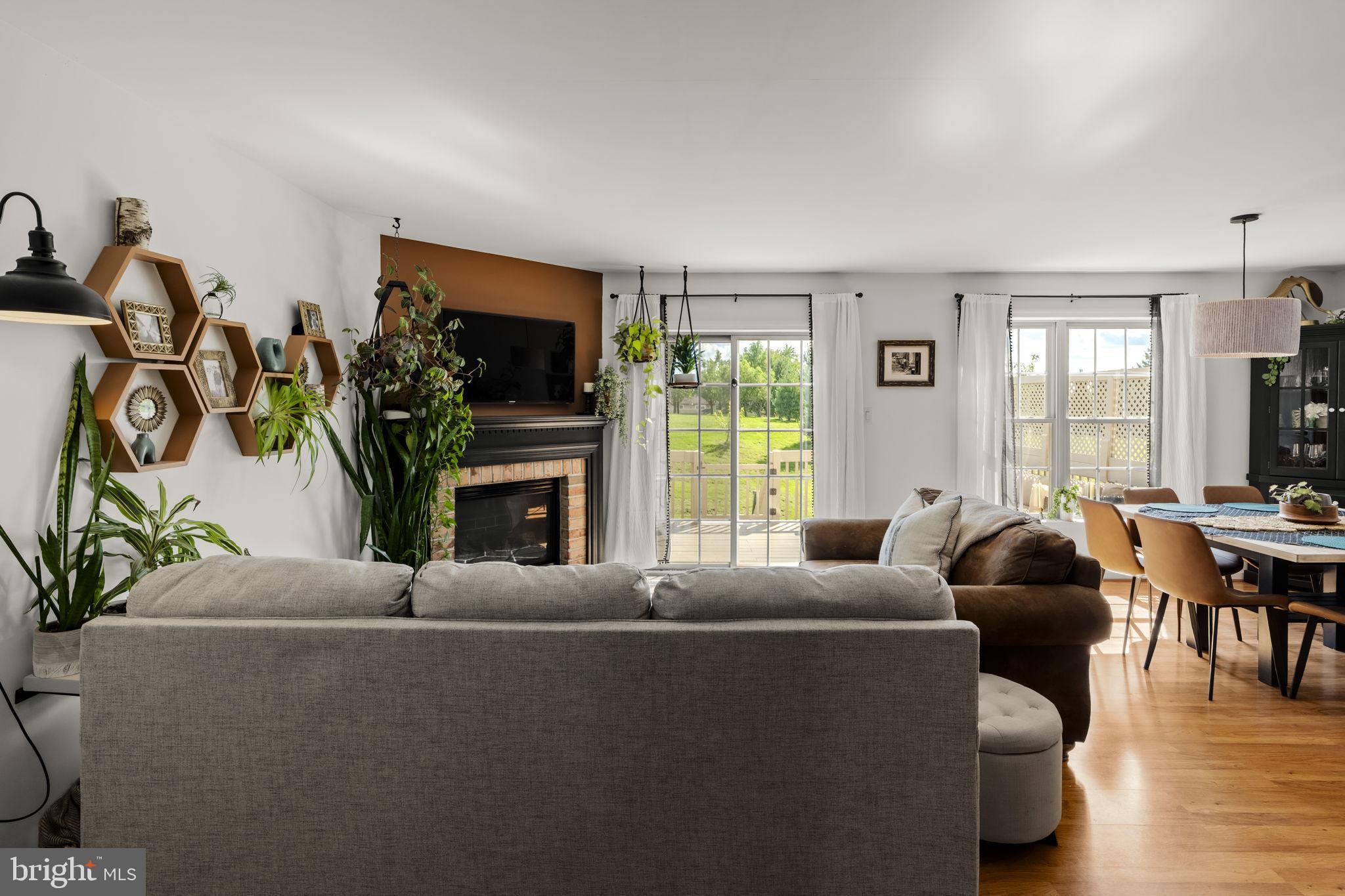 124 Talon Dr, Ephrata, PA 17522 photo
