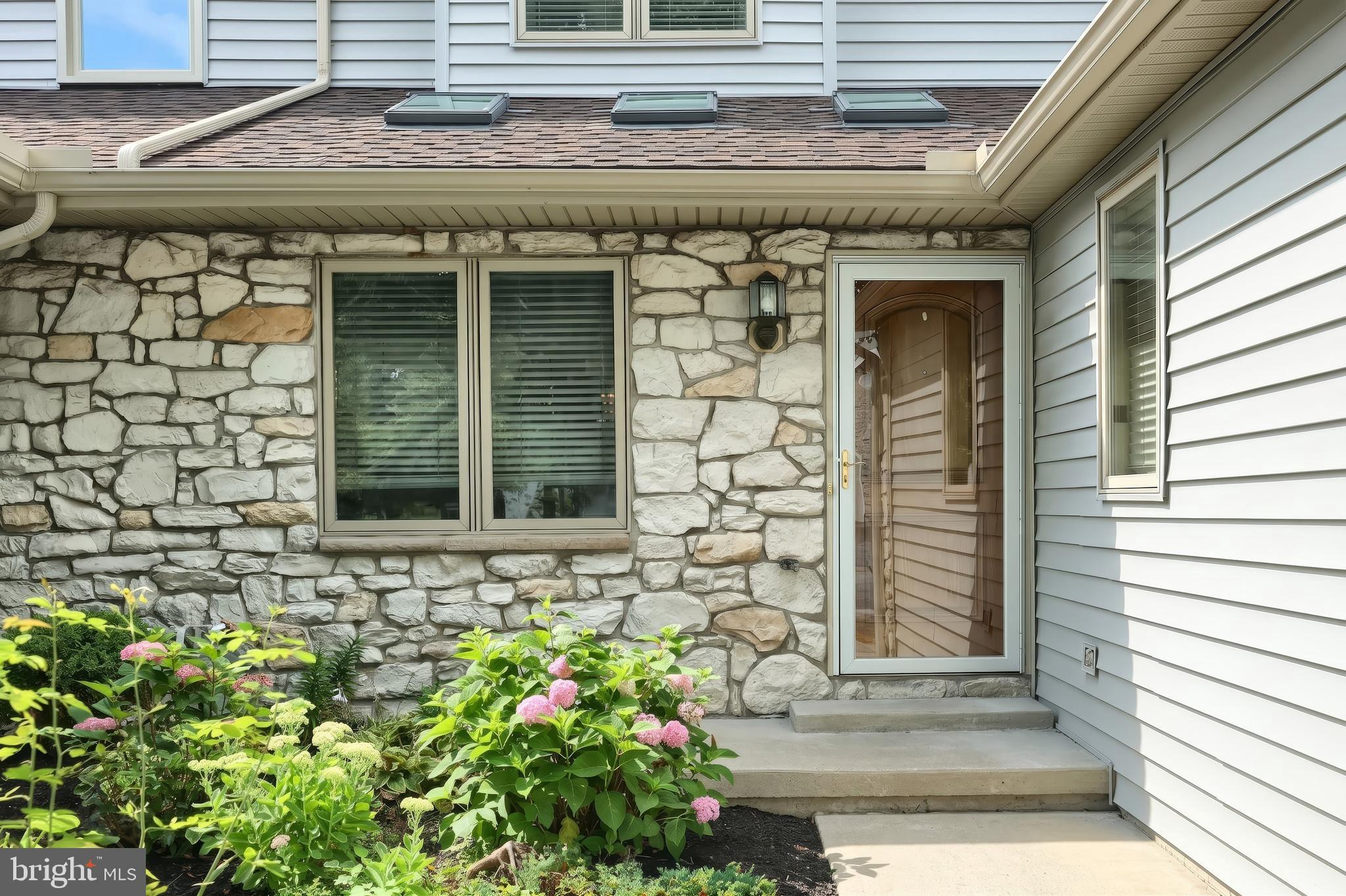 2632 Fairway Dr #2632, York, PA 17402 photo
