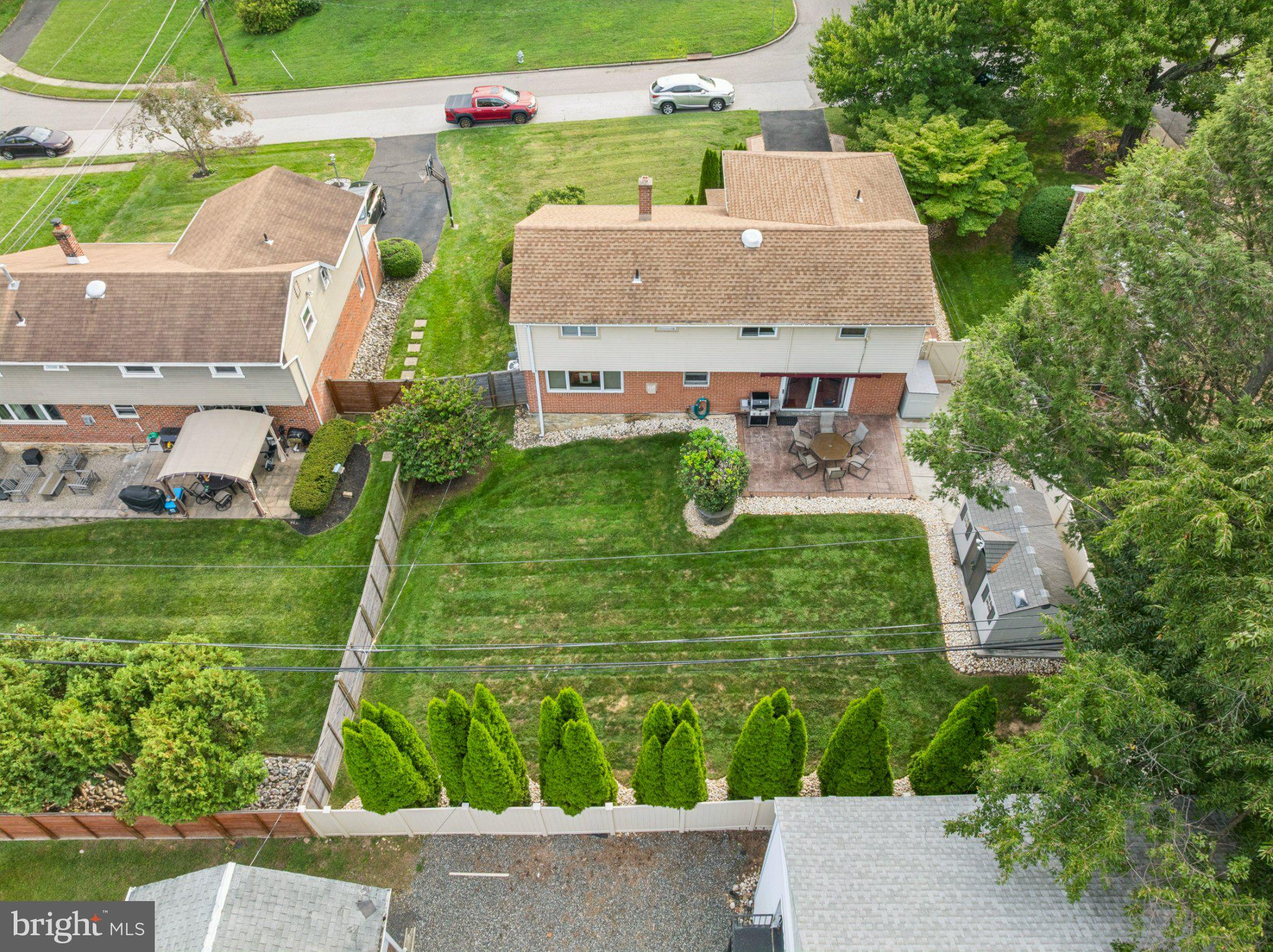 515 Davis Rd, Cheltenham, PA 19012 photo