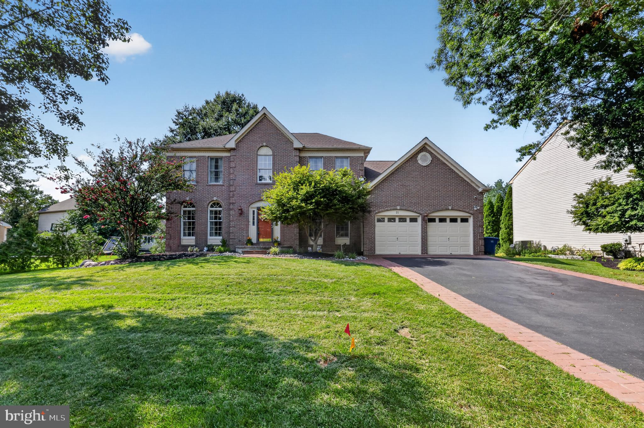 21 Murray Rd, Moorestown, NJ 08057