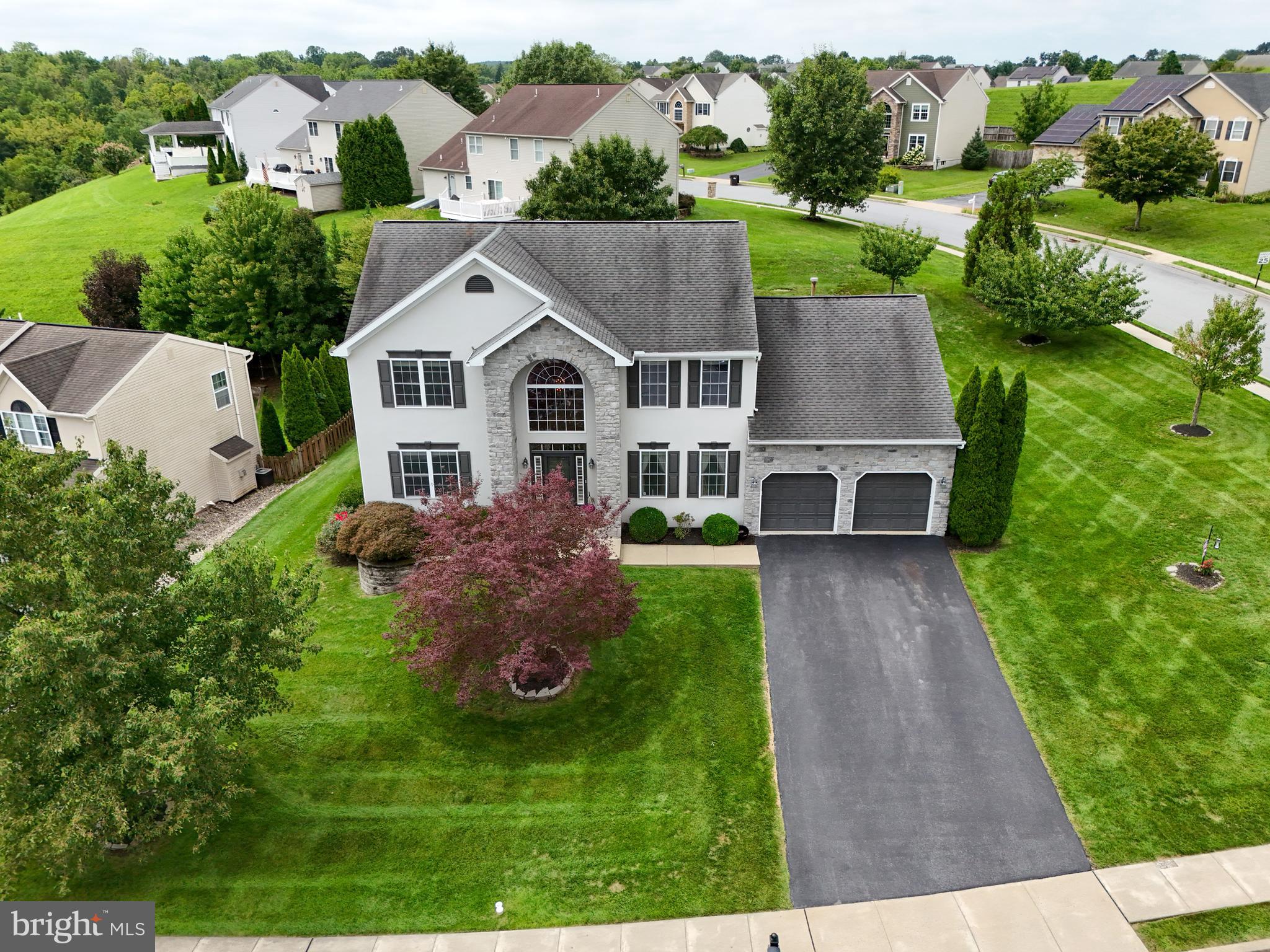 236 Buckhead Ln, Douglassville, PA 19518 photo