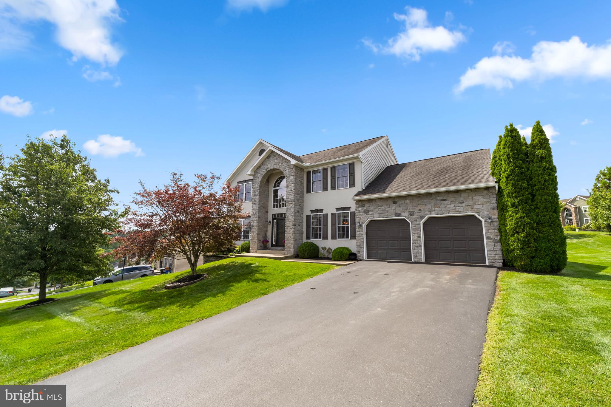236 Buckhead Ln, Douglassville, PA 19518 photo