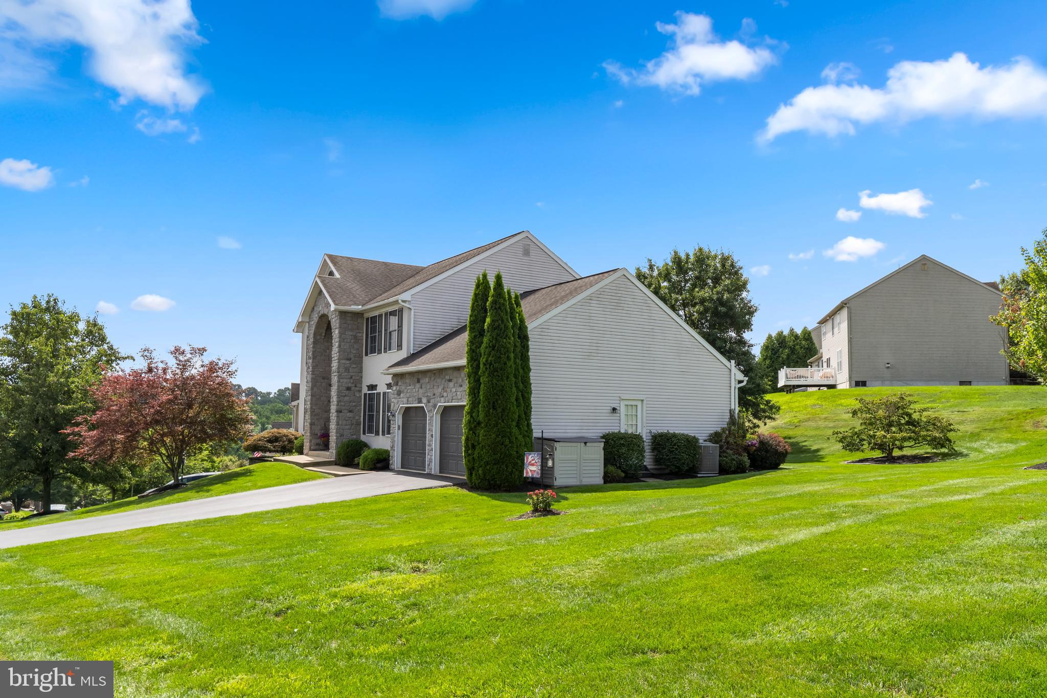236 Buckhead Ln, Douglassville, PA 19518 photo