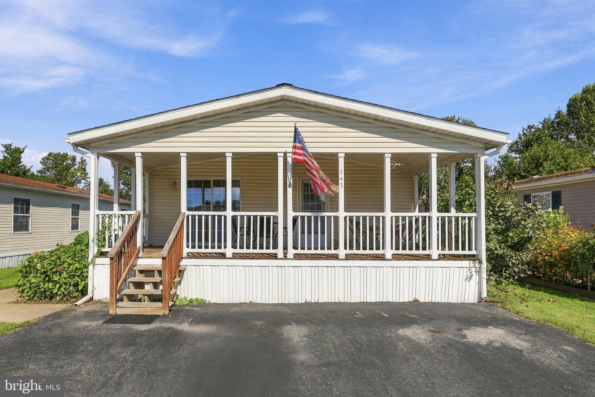 143 Tulip Cir, Ephrata, PA 17522
