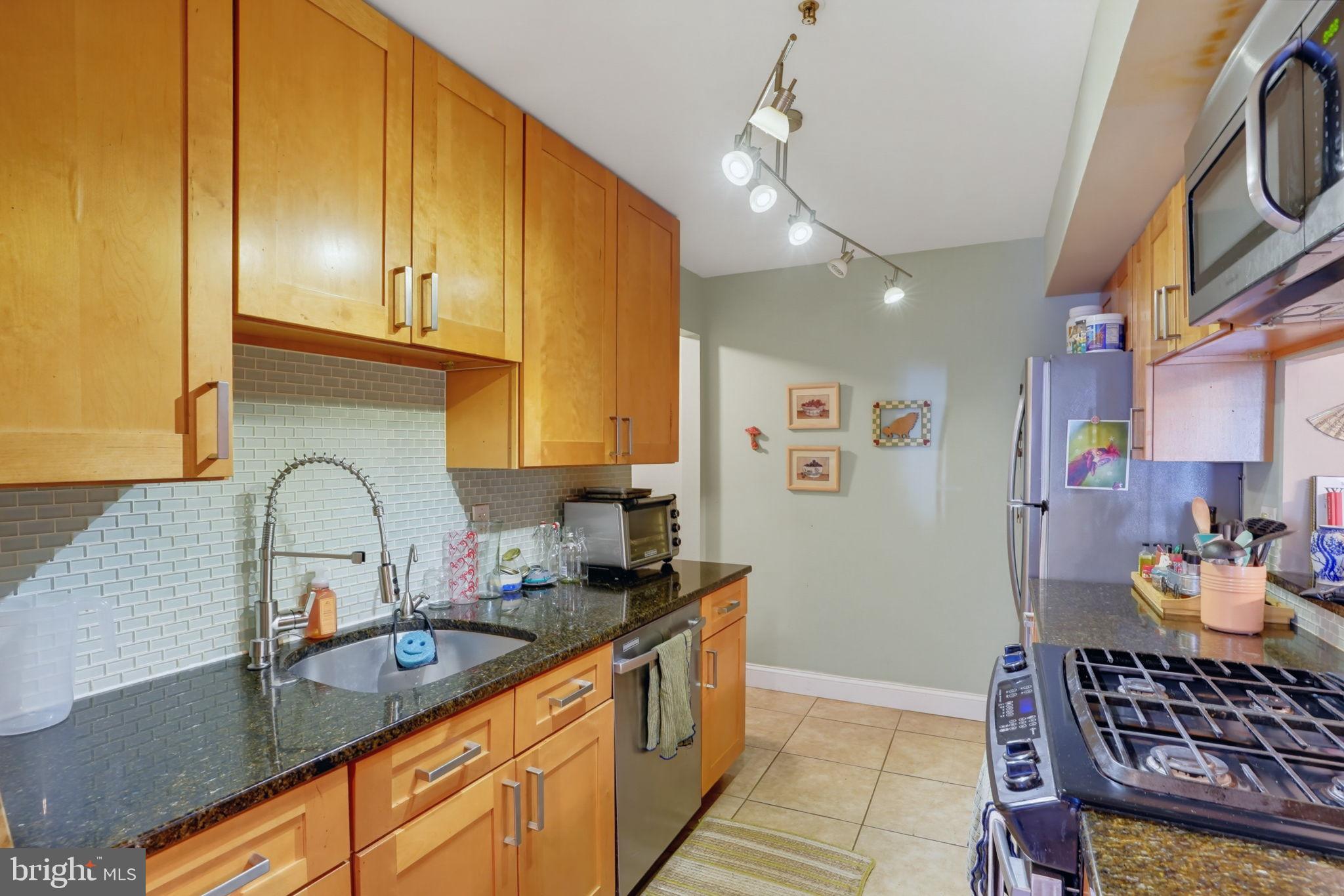 2906 Waters Edge Dr #263, Newark, DE 19702 photo
