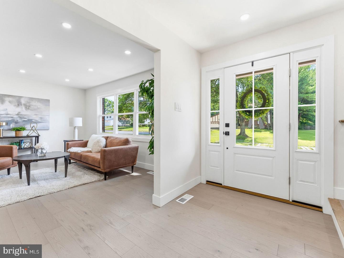 25 Mindy Dr, Moorestown, NJ 08057 photo