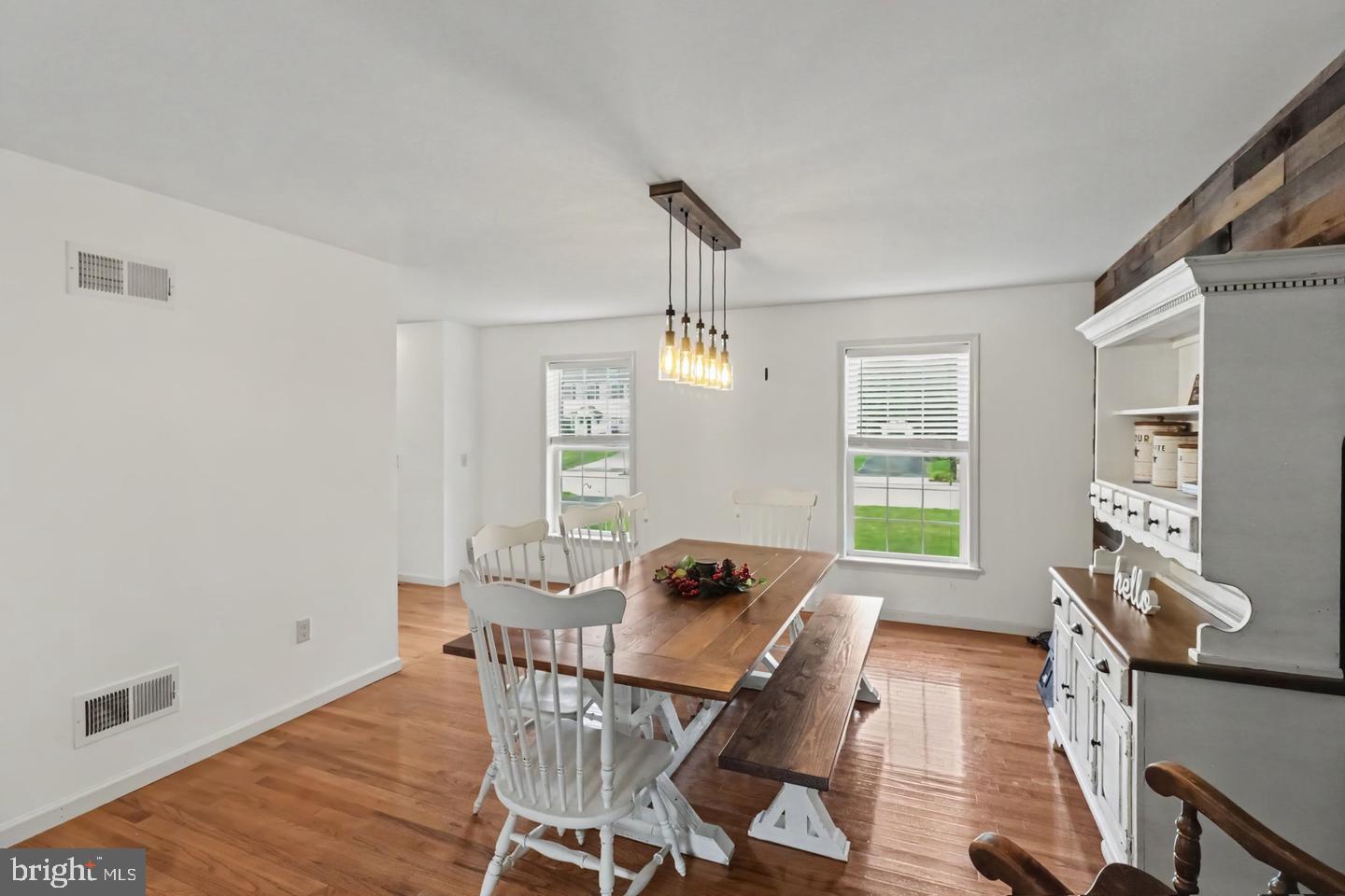 2036 Mallard Ln, Lebanon, PA 17046 photo