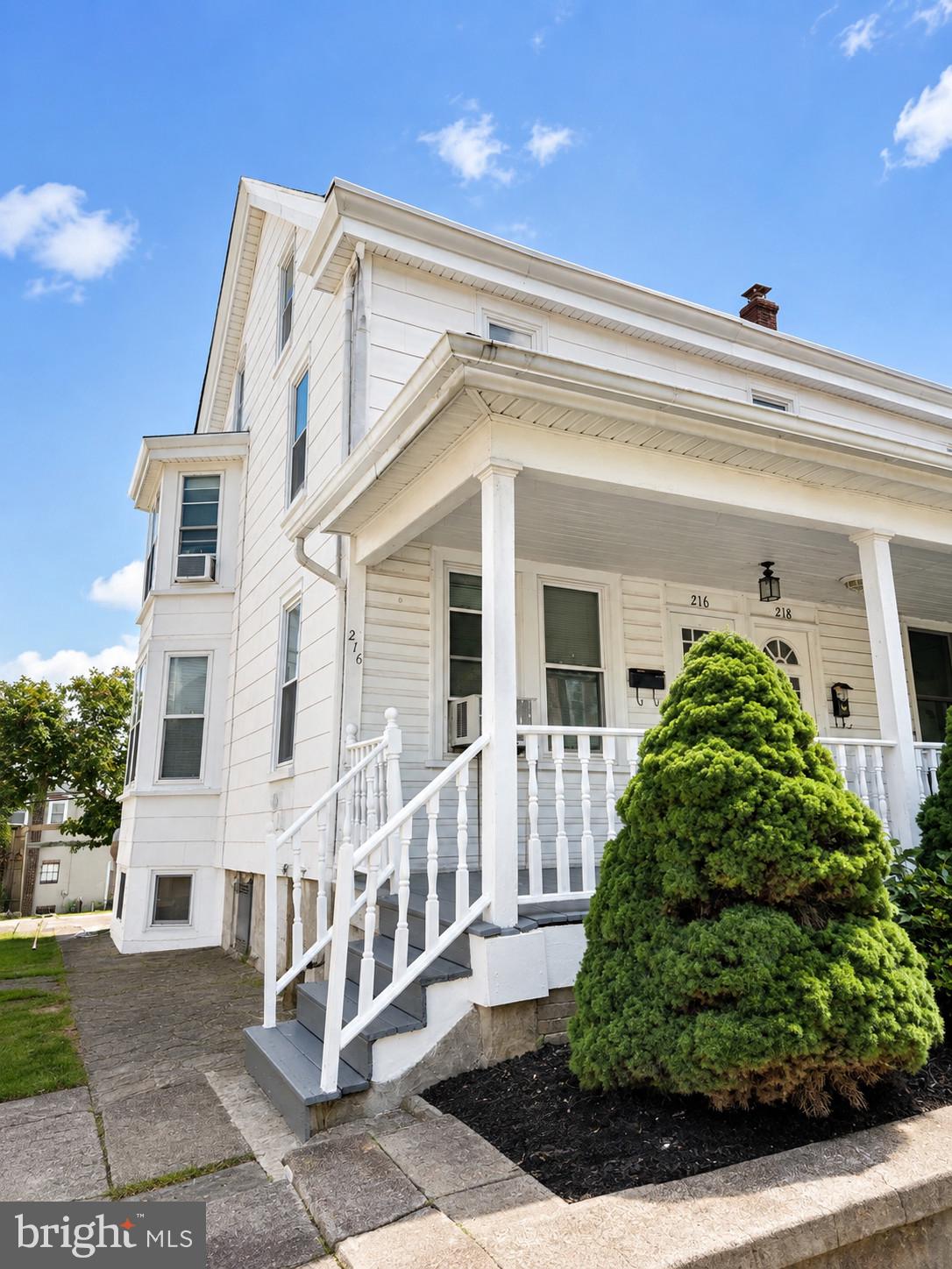 216 Main St, Souderton, PA 18964