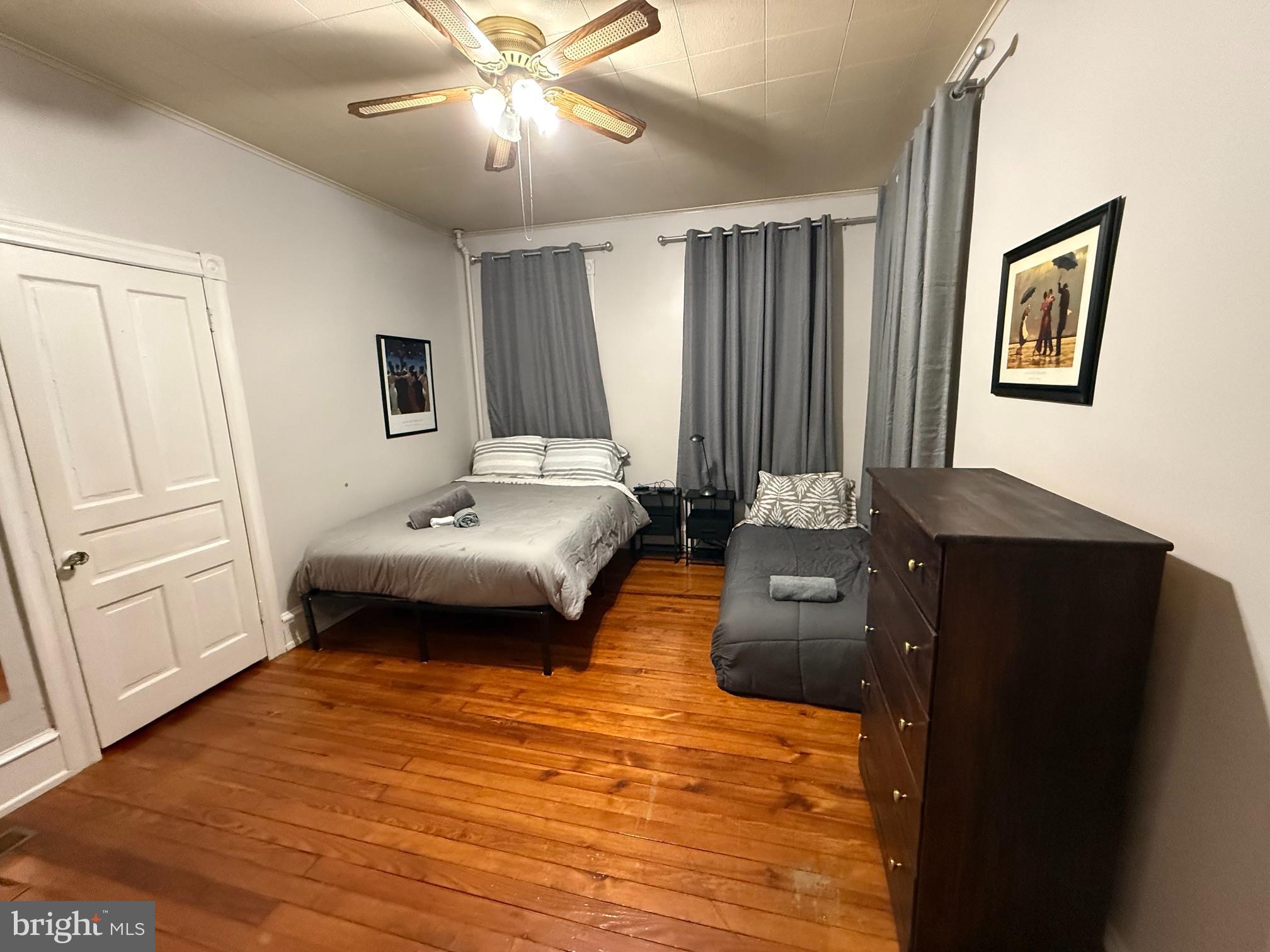 36 W Cedar Ave, Merchantville, NJ 08109 photo