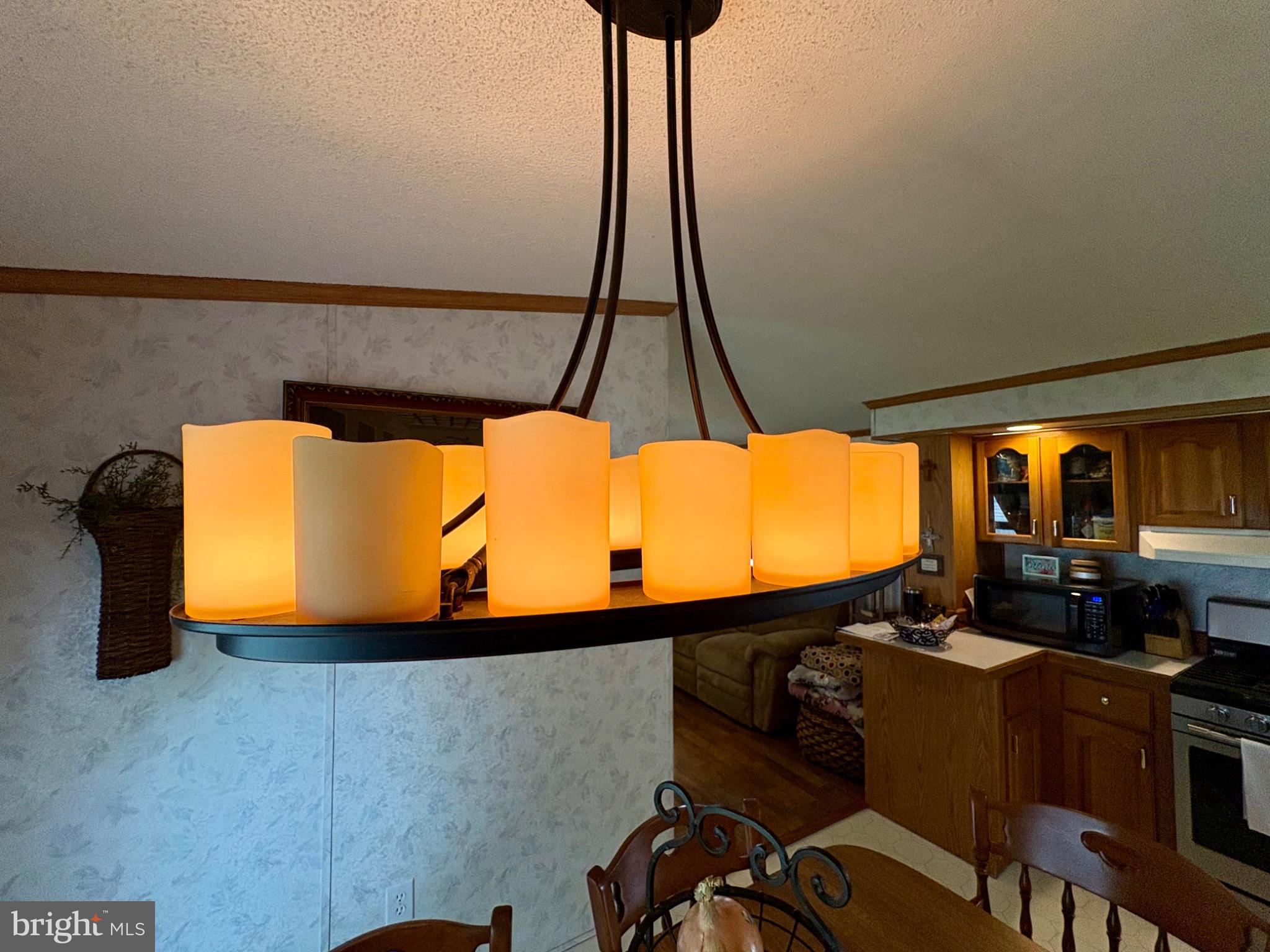 20 Circle Dr, Columbia, PA 17512 photo
