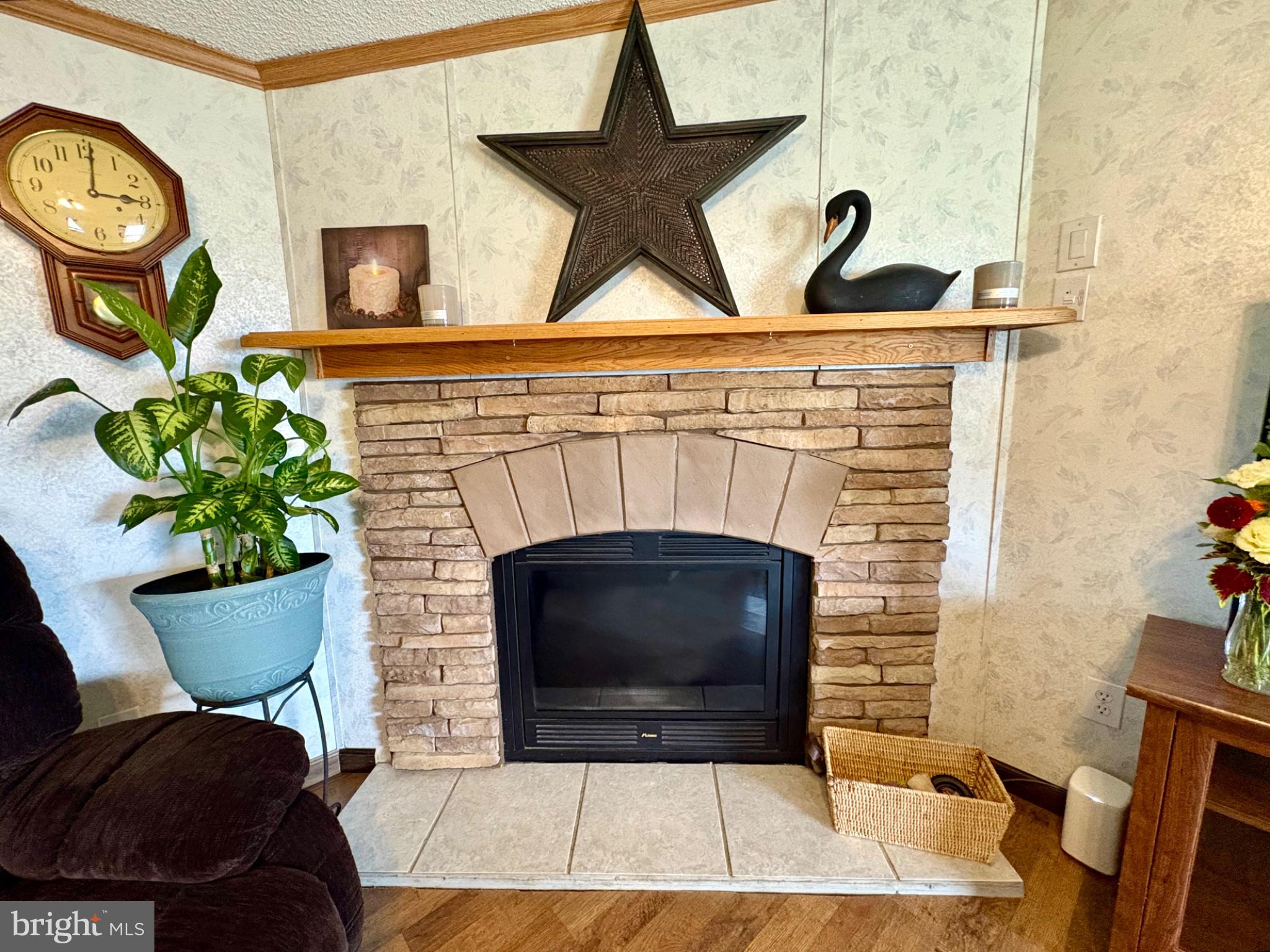 20 Circle Dr, Columbia, PA 17512 photo