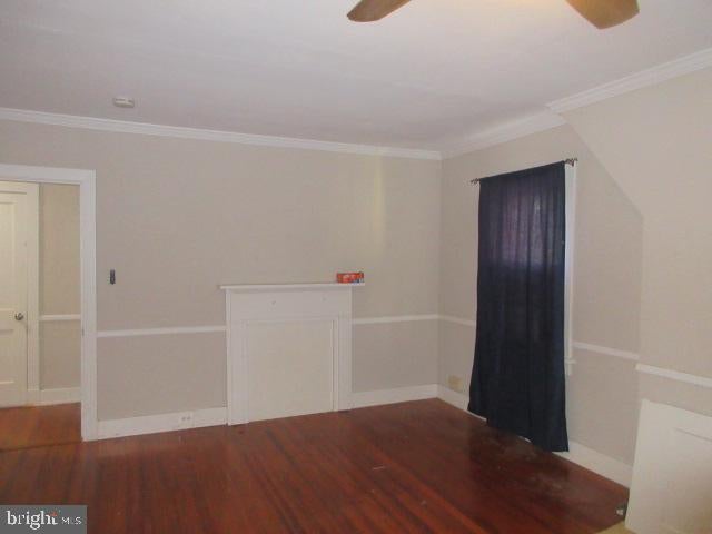 269 E Main St, Elkton, MD 21921 photo