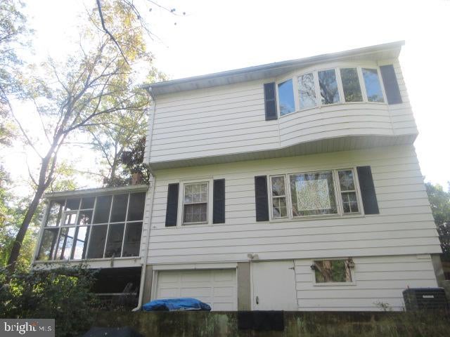 269 E Main St, Elkton, MD 21921 photo