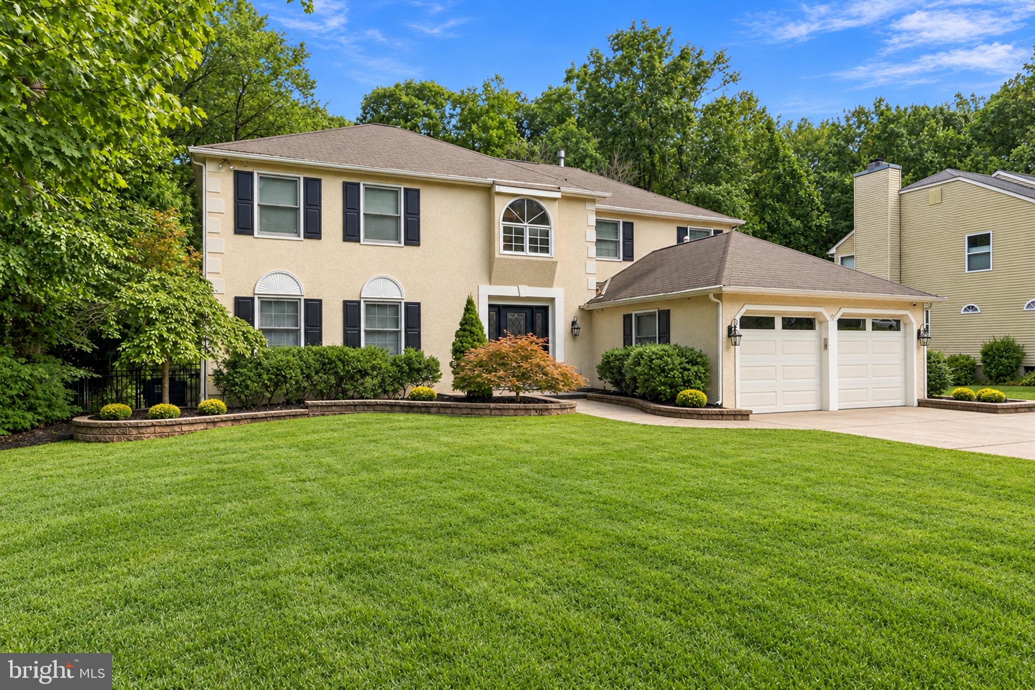 15 Ravenswood Way, Sewell, NJ 08080