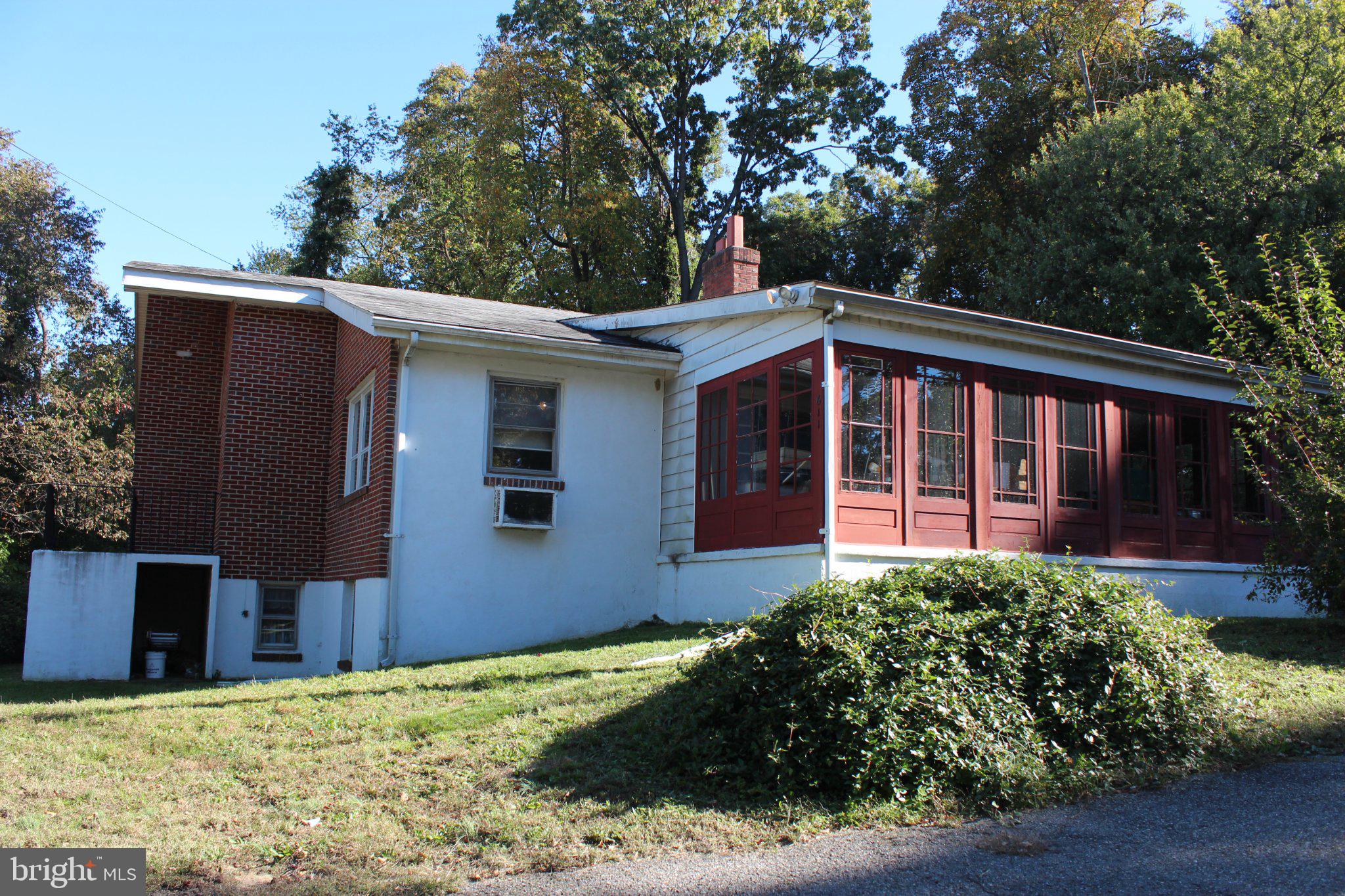 611 Creek Rd, Mount Laurel, NJ 08054 photo