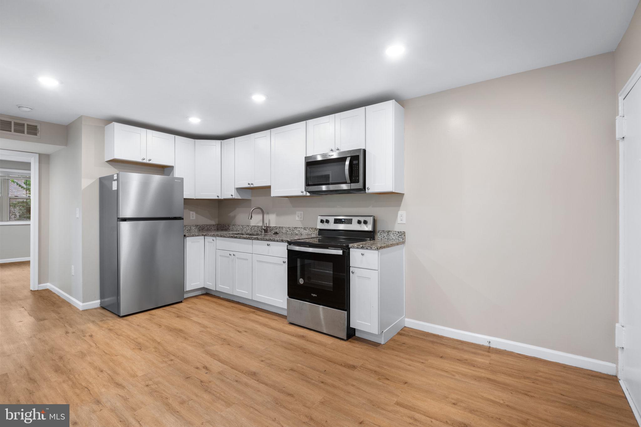 4184 Livingston Rd, Washington, DC 20032 photo