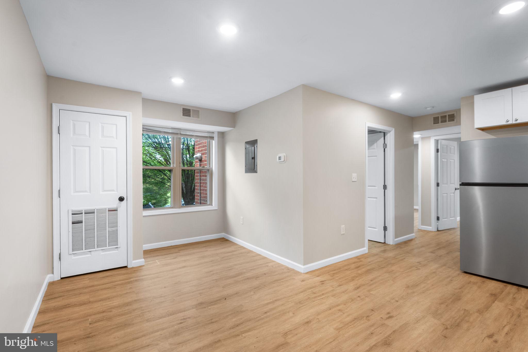 4184 Livingston Rd, Washington, DC 20032 photo