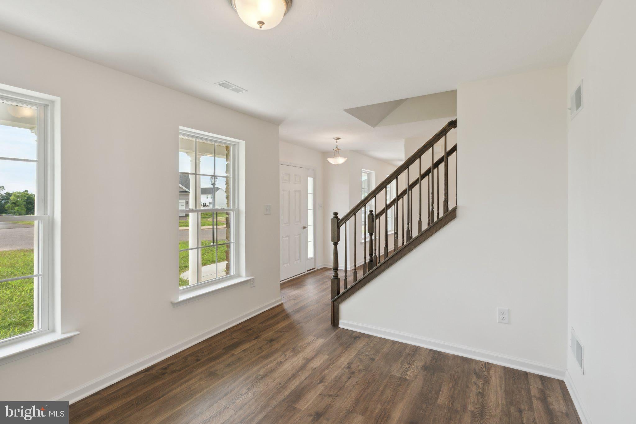 1126 Scarlet Dr #42, York, PA 17408 photo