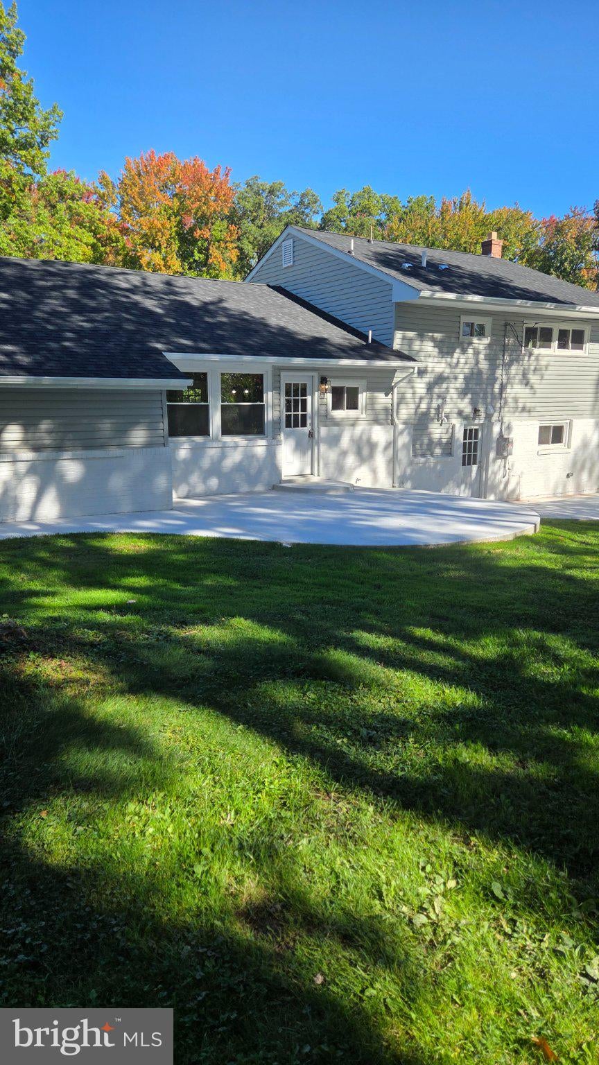 2006 Oak Lane Rd, Wilmington, DE 19803 photo