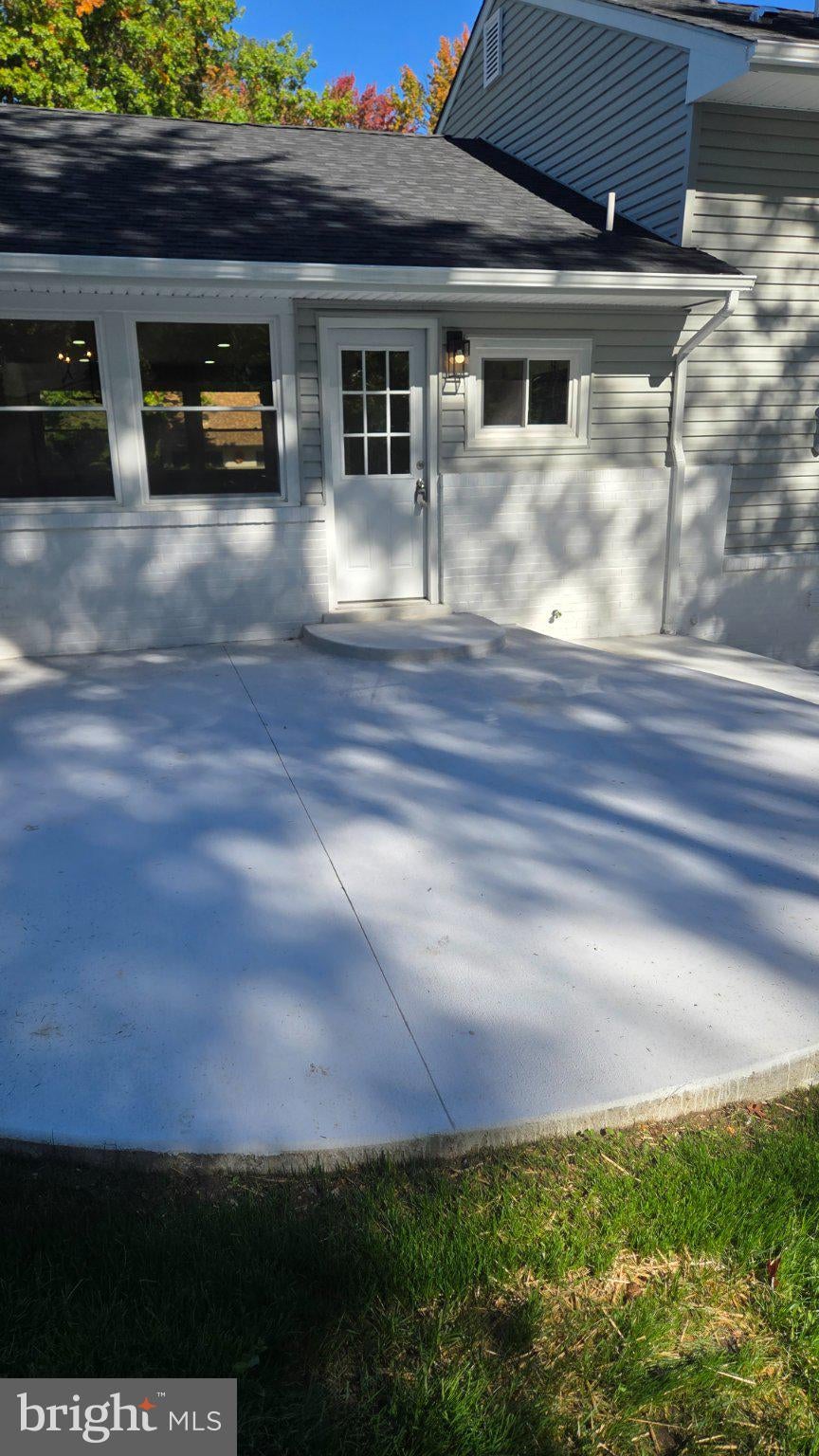 2006 Oak Lane Rd, Wilmington, DE 19803 photo