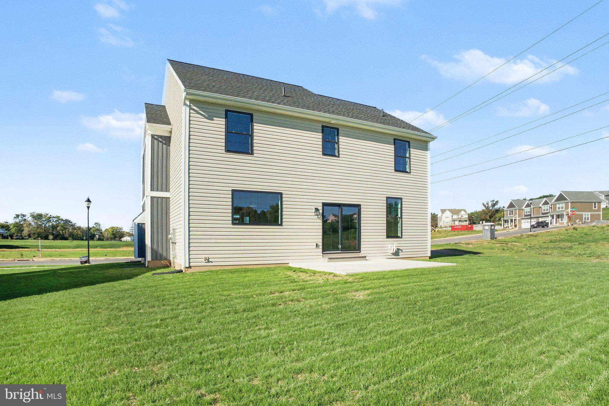 2070 Andrew Ave #LOT 28, Elizabethtown, PA 17022 photo