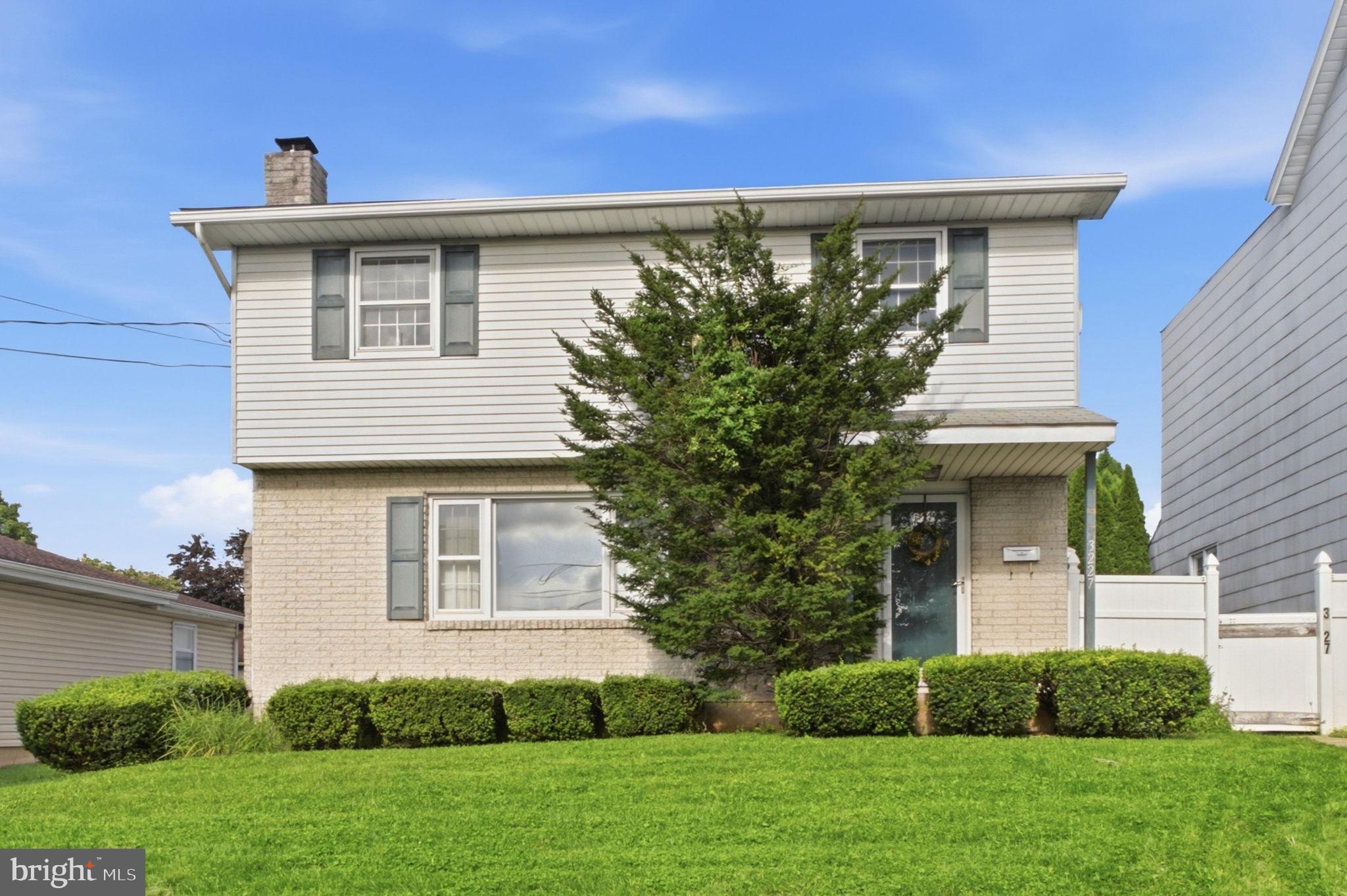 3227 Hobson St, Whitehall, PA 18052