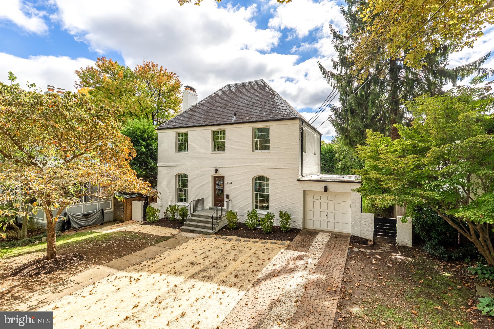 3544 Appleton St, Washington, DC 20008