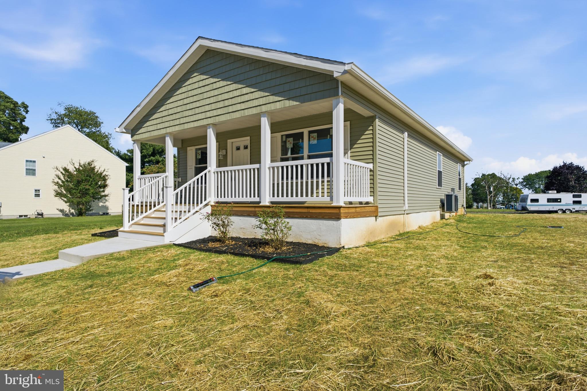 38 Market Ln, Marcus Hook, PA 19061 photo